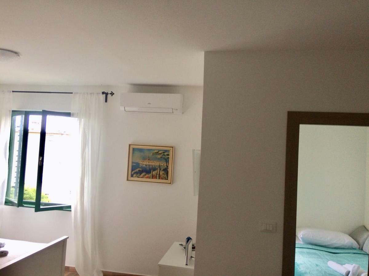 Apartment Mony Rovinj Ngoại thất bức ảnh