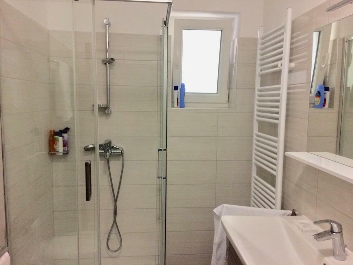 Apartment Mony Rovinj Ngoại thất bức ảnh