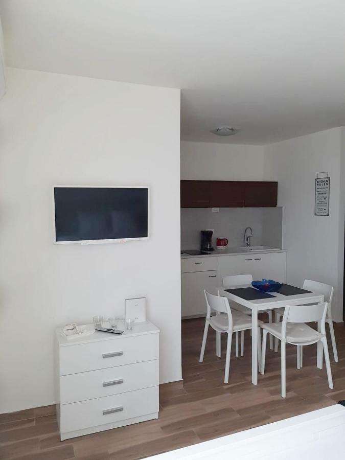 Apartment Mony Rovinj Ngoại thất bức ảnh